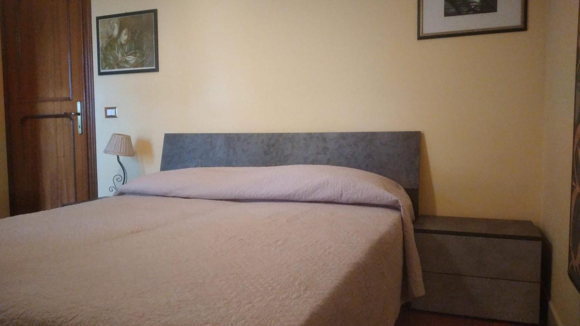 La Casa Degli Oleandri Hotel Rome Luaran gambar